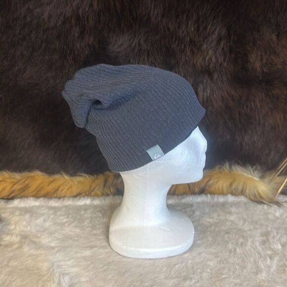 Quicksilver beanie OS (4525) - Picture 2 of 4